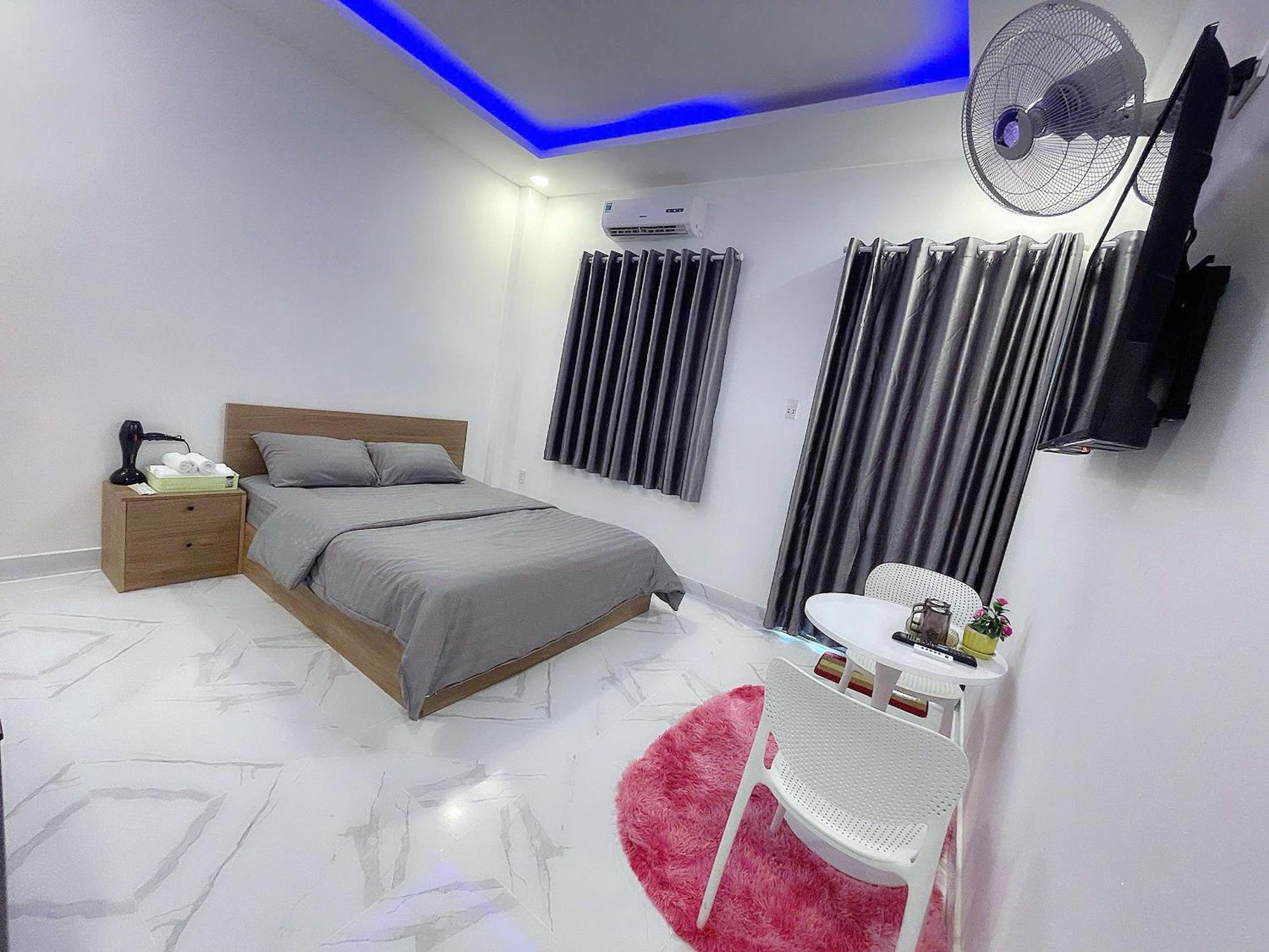 Gphome - Walk To Bui Vien 5 Min * TP. Hồ Chí Minh